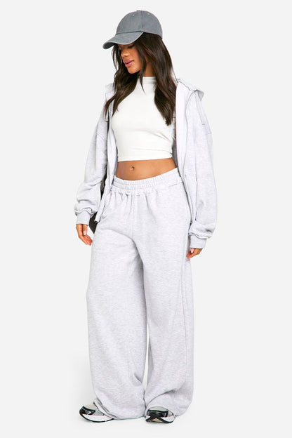 COZY GIRL BAGGY JOGGER